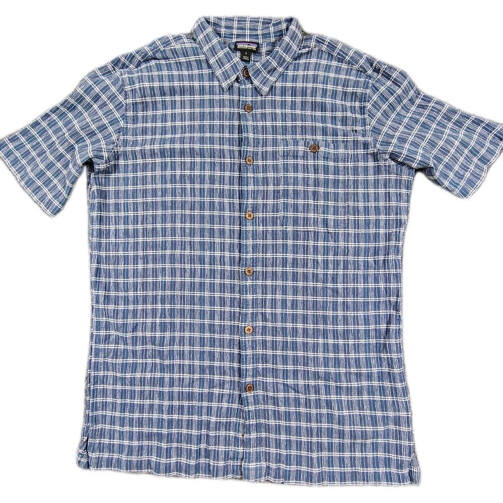 Patagonia Shirt Mens L Blue Organic Cotton Crinkle Short Sleeve Button Down EUC
